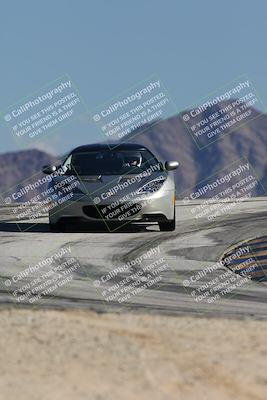 media/Jan-04-2026-SCCA SD (Sun) [[defc442887]]/3-Intermediate 2 group/Session 2 (Turn 12)/